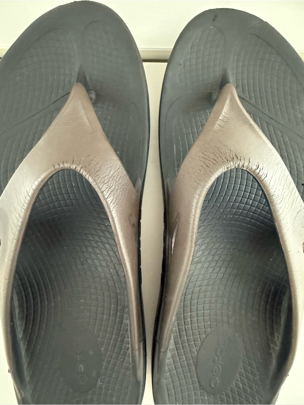 OOFOS OOriginal Recovery Flip Flops Men’s 11 Women’s 13 - Picture 7 of 9